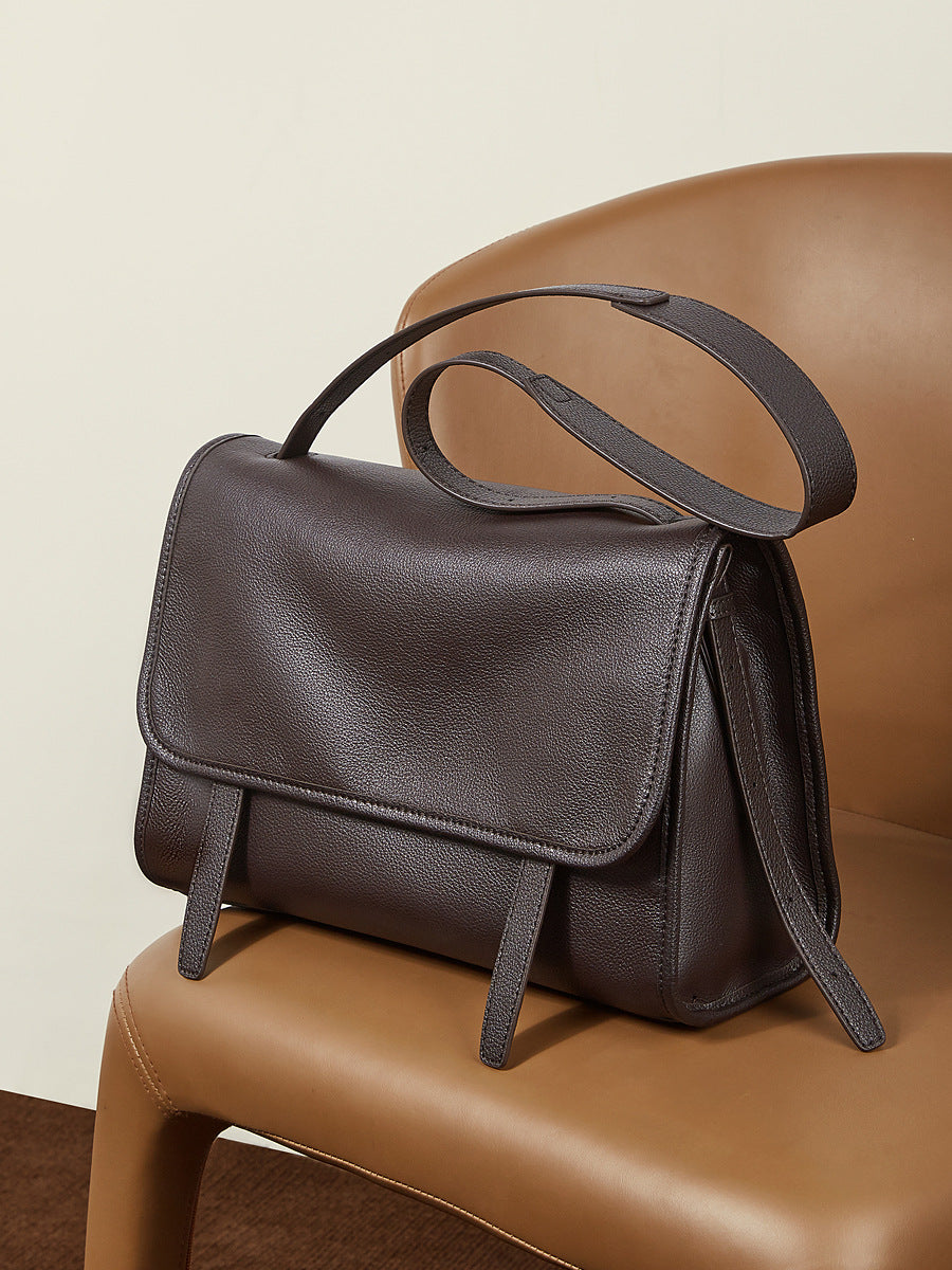 Large Full-Grain Leather Shoulder Tote Bag  Casual Travel Handbag for Everyday Use