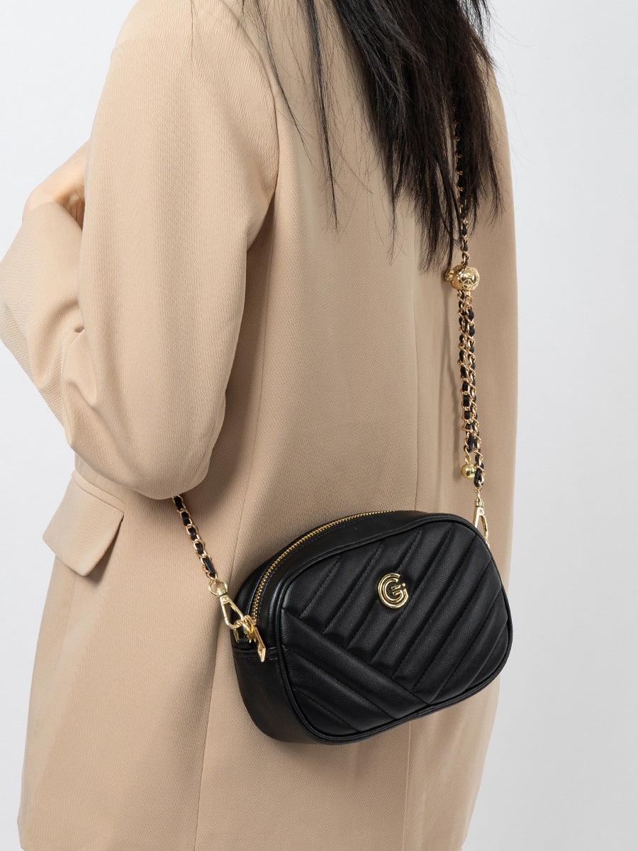 Quilted Leather Shoulder Bag  Minimalist Everyday Crossbody Bag