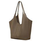 Oversized Full-Grain Leather Tote Bag  Large Capacity Carryall for Travel & Everyday Use