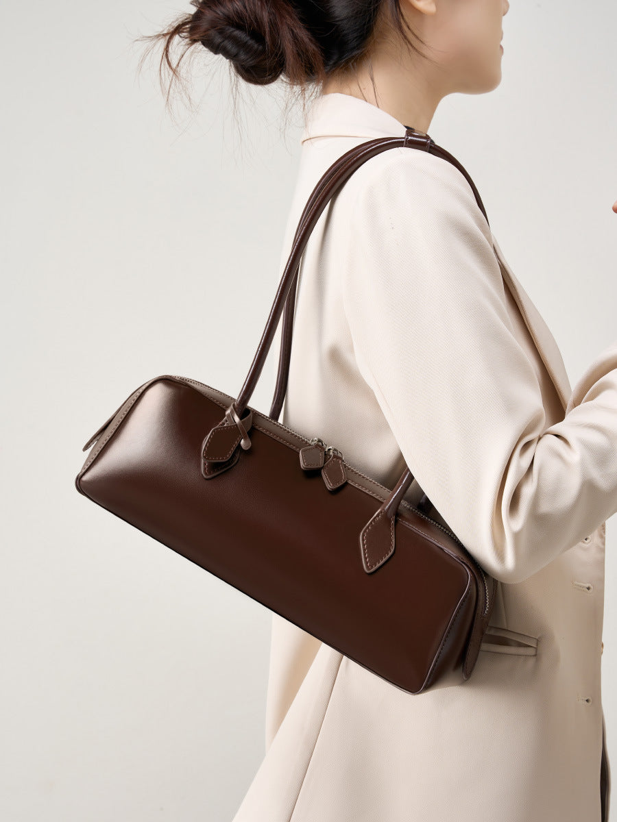 Large Leather Baguette Bag  Vintage Street Style Handbag for Everyday Use