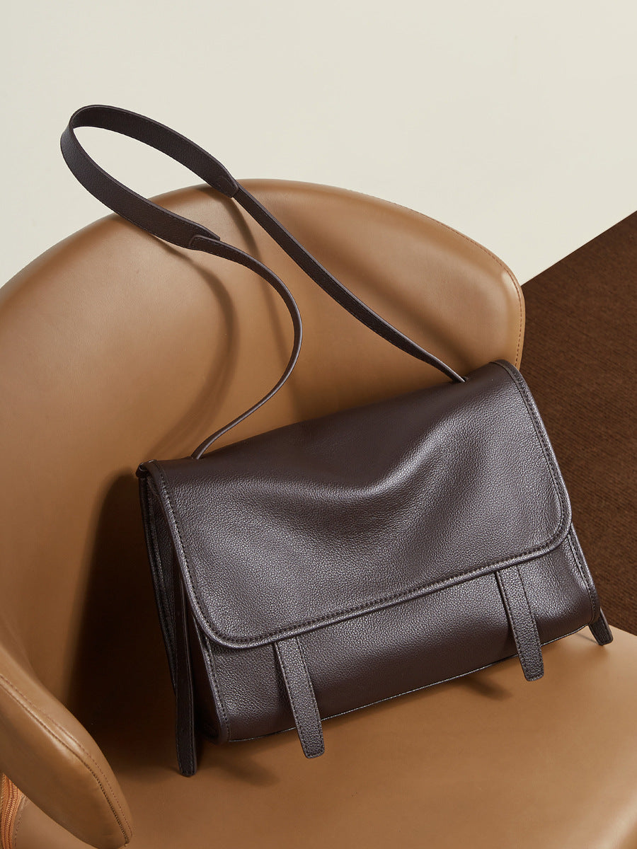 Large Full-Grain Leather Shoulder Tote Bag  Casual Travel Handbag for Everyday Use