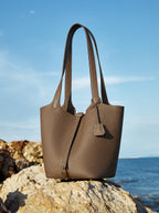 XL Full-Grain Leather Bucket Bag  Large Capacity Travel Carryall Tote