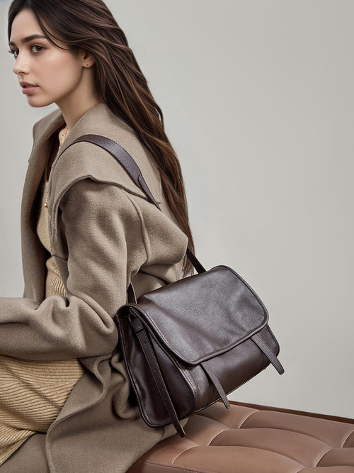 Large Full-Grain Leather Shoulder Tote Bag  Casual Travel Handbag for Everyday Use