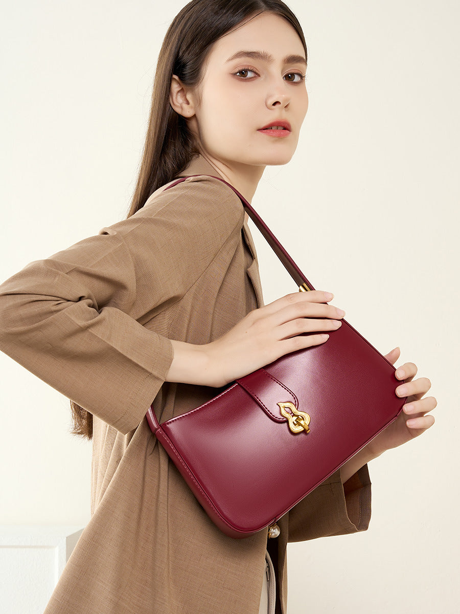 Minimalist Leather Shoulder Bag with Lock  Elegant Underarm Bag for Everyday Use