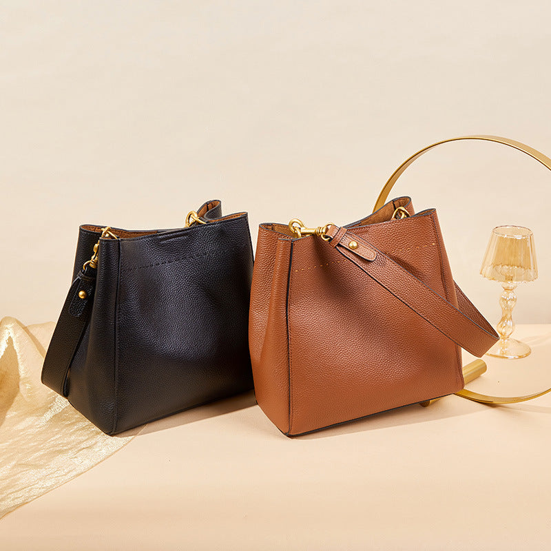 Vintage Full-Grain Leather Bucket Bag  Minimalist Shoulder Bag for Everyday Use